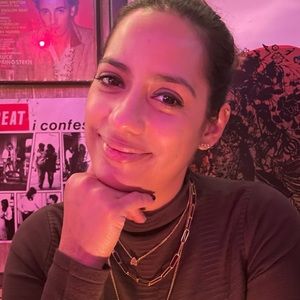 Meet your Posher, Veronica